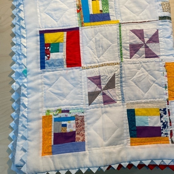 Hand Crafted Mini Quilt (GM) - Picture 14 of 14